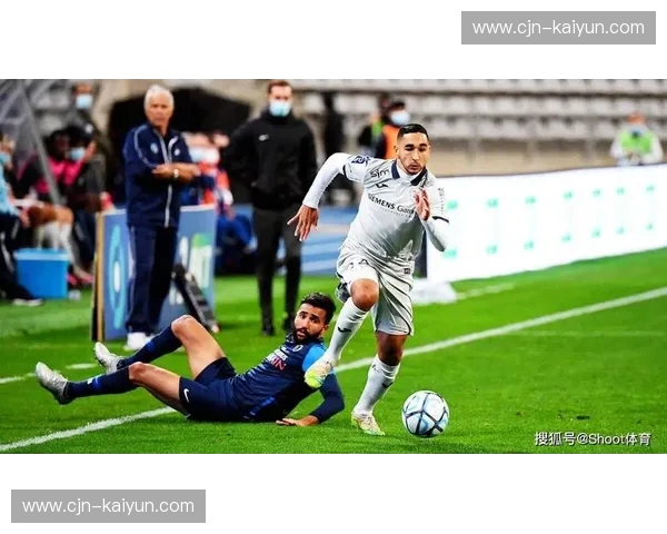 绿茵场上的宿命之战:当南法鳄鱼遇见布列塔尼的倔强之魂——尼姆vs甘冈深度解析 绿茵场上的宿命之战:当南法鳄鱼遇见布列塔尼的倔强之魂——尼姆vs甘冈深度解析